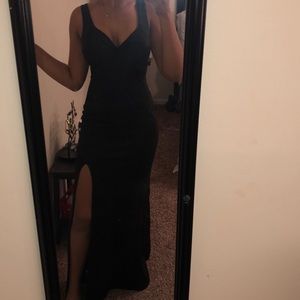 Black elegant dress